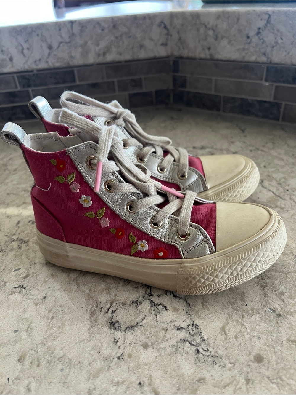 Mini Boden sneakers. Size 11. GUC